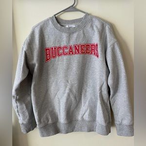 Vintage Buccaneers Sweatshirt Size Medium
